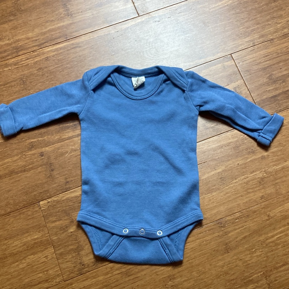 NWOT Kate Quinn Baby Blue Onesie 0-3 Months